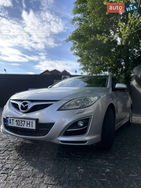 Седан Mazda 6 2011 в Киеве