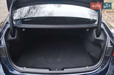 Седан Mazda 6 2018 в 