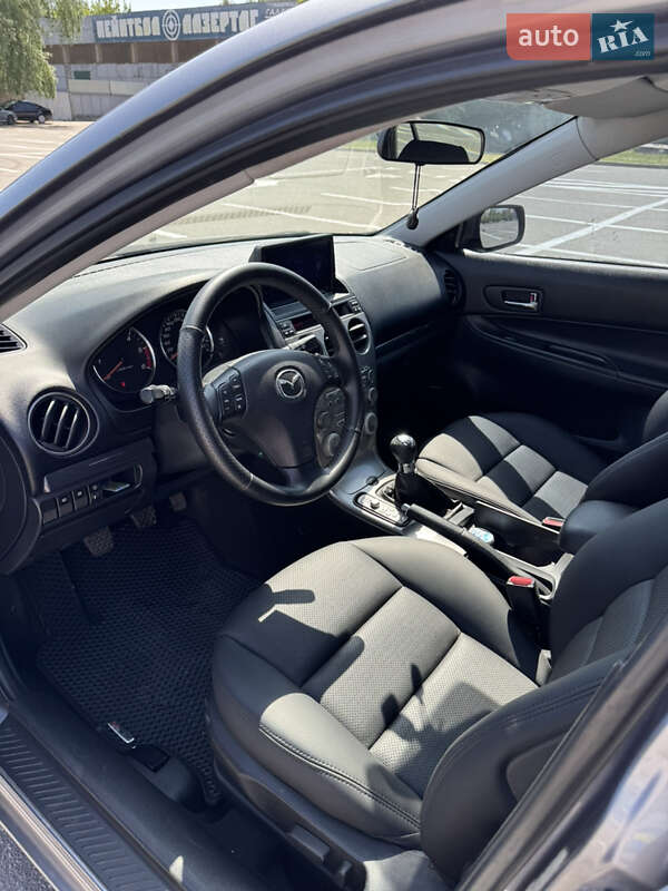 Лифтбек Mazda 6 2002 в Полтаве