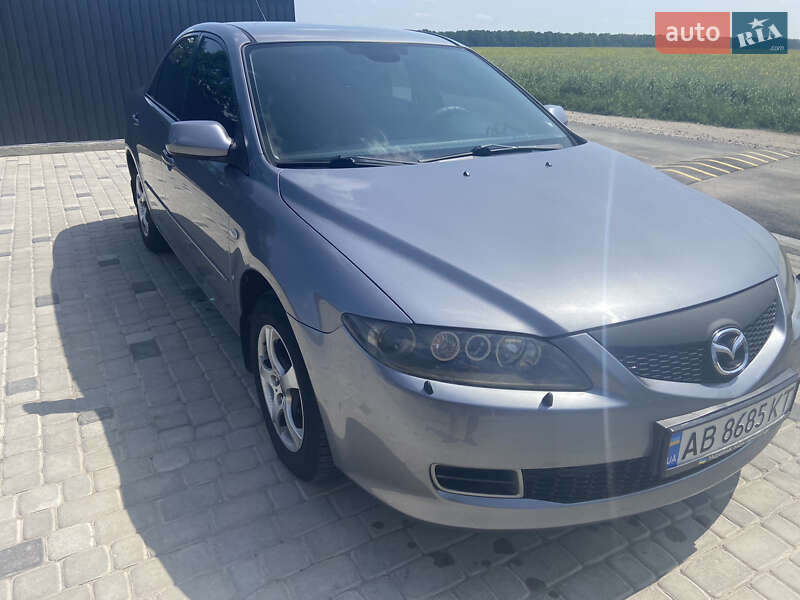 Седан Mazda 6 2006 в Гнивани