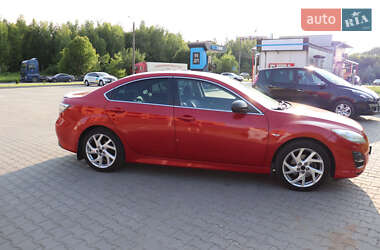 Седан Mazda 6 2011 в 