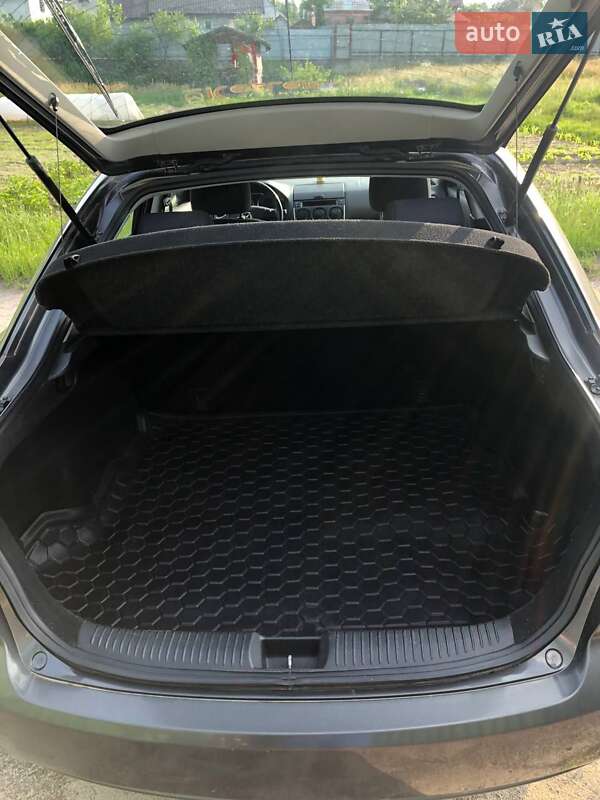 Седан Mazda 6 2006 в Житомирі
