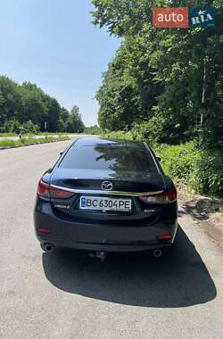 Седан Mazda 6 2014 в 