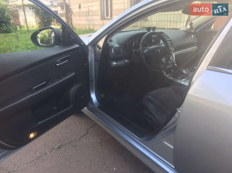 Универсал Mazda 6 2010 в Киеве