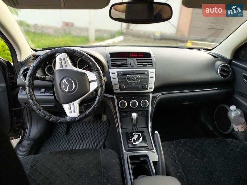 Седан Mazda 6 2009 в Полтаве
