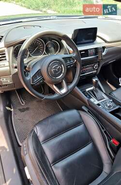 Седан Mazda 6 2017 в 