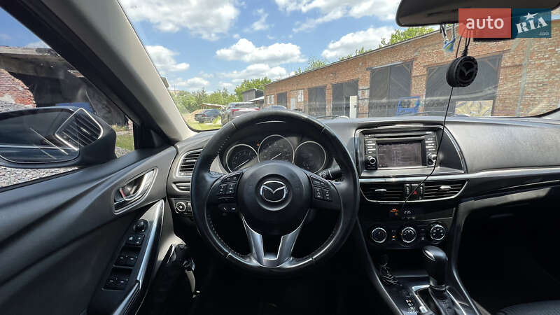 Седан Mazda 6 2014 в Дрогобыче