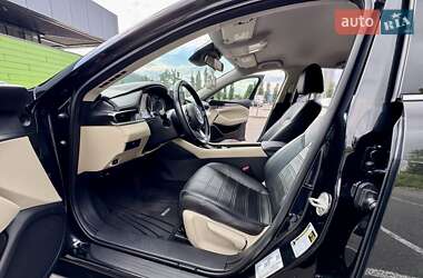 Седан Mazda 6 2018 в 
