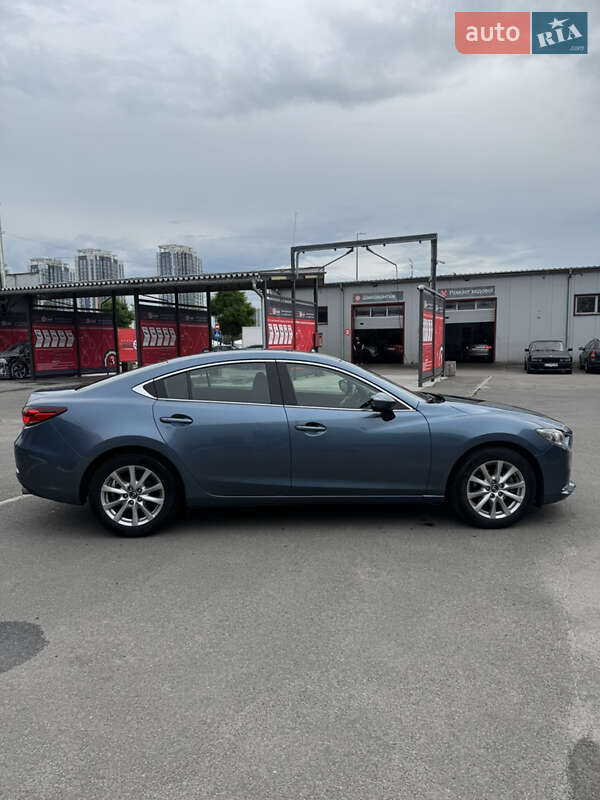 Седан Mazda 6 2014 в Киеве