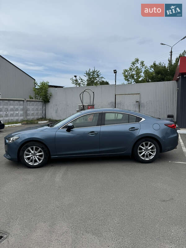 Седан Mazda 6 2014 в Киеве
