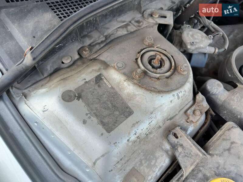 Седан Mazda 6 2004 в Умани