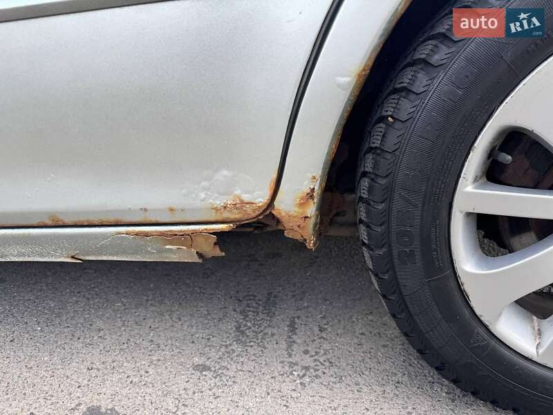 Седан Mazda 6 2004 в Умани