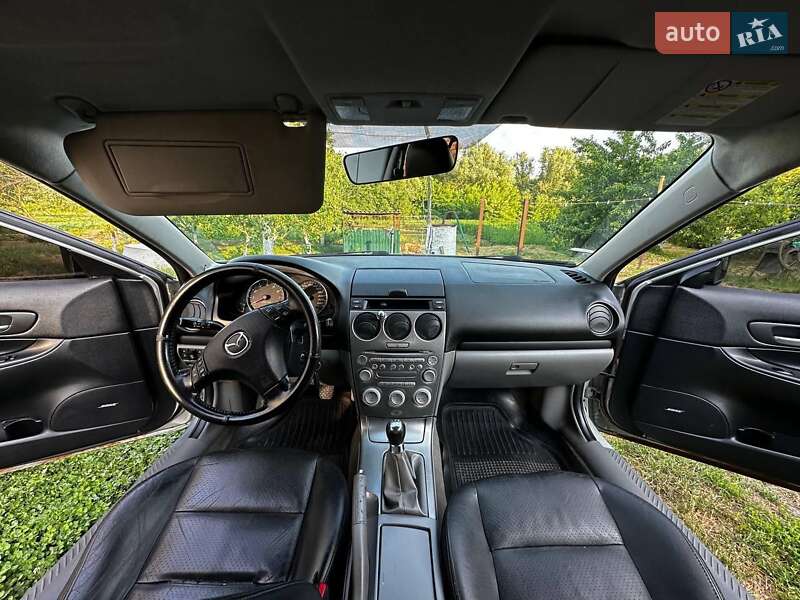 Седан Mazda 6 2004 в Умани