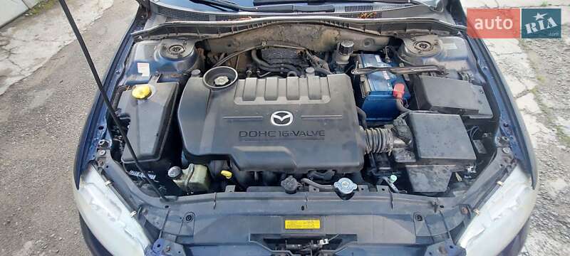 Лифтбек Mazda 6 2002 в Киеве