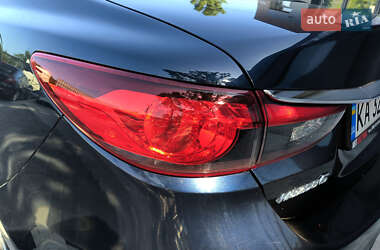Седан Mazda 6 2016 в 
