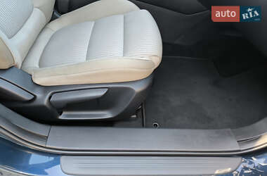 Седан Mazda 6 2016 в 