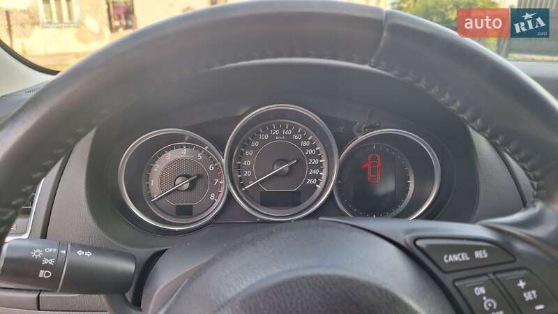 Седан Mazda 6 2014 в Сарнах