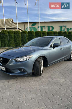 Седан Mazda 6 2015 в Городке