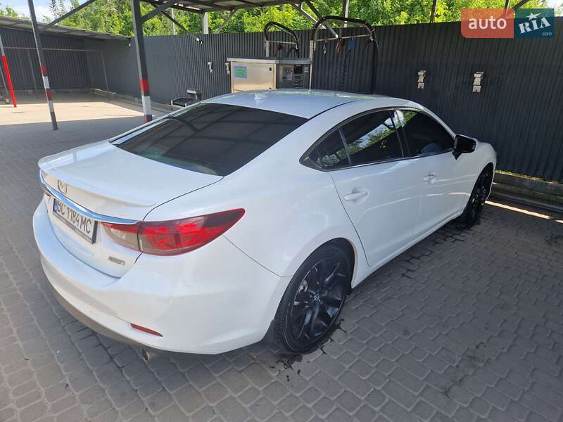 Седан Mazda 6 2014 в Шептицькому