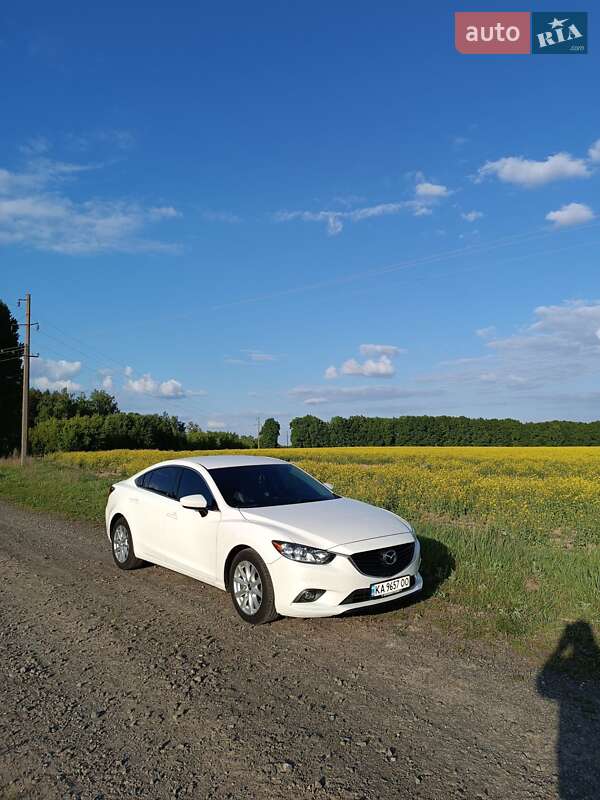 Седан Mazda 6 2015 в Киеве