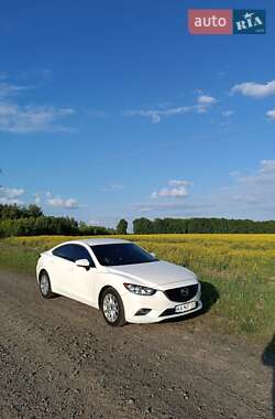 Седан Mazda 6 2015 в 