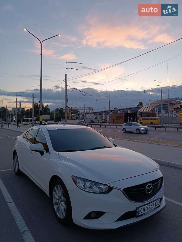 Седан Mazda 6 2015 в Киеве
