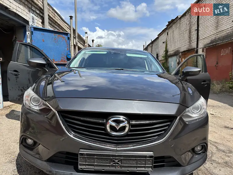 Mazda 6
