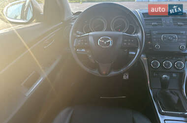 Лифтбек Mazda 6 2010 в 