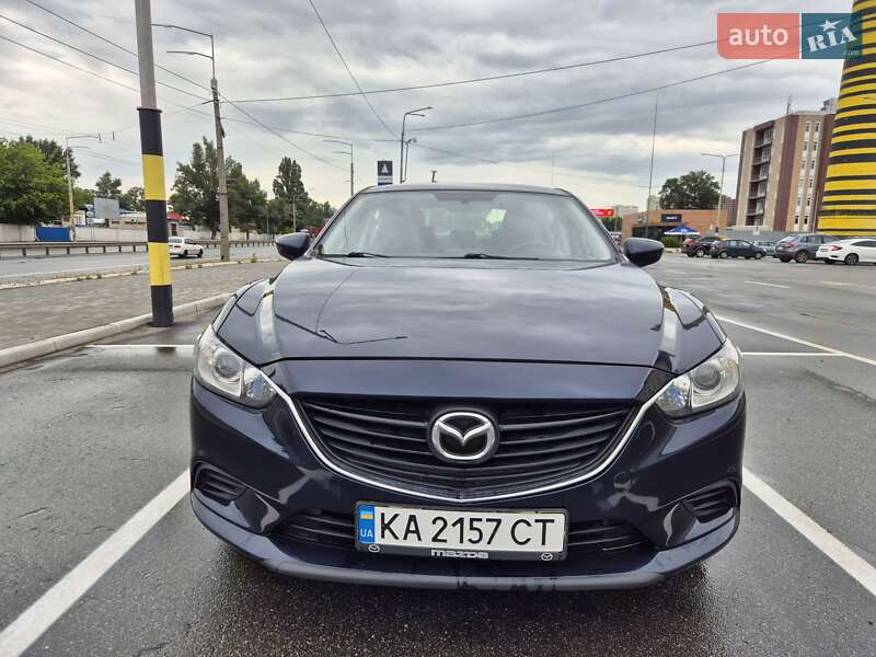 Седан Mazda 6 2015 в 