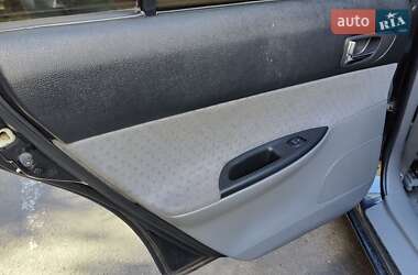 Универсал Mazda 6 2003 в Киеве фото 27 Универсал Mazda 6 2003 в Киеве