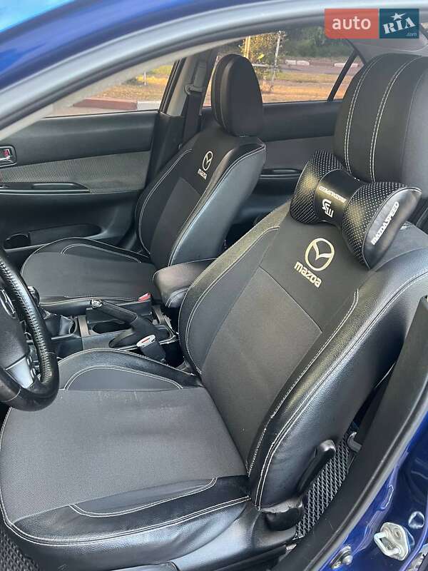 Седан Mazda 6 2003 в Бучі