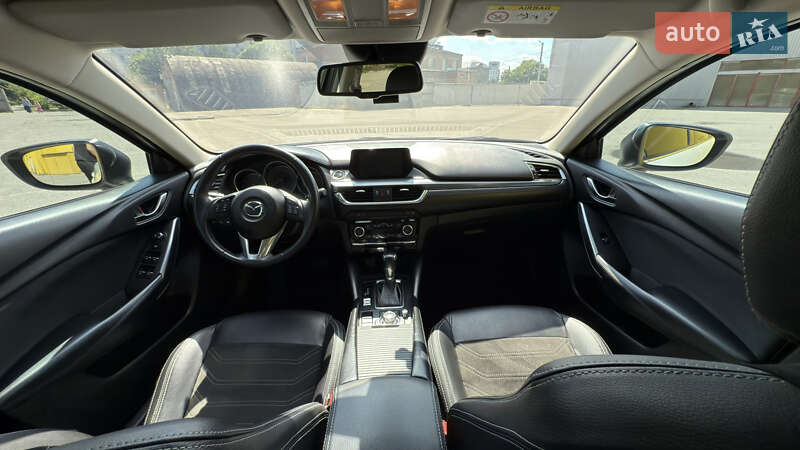 Седан Mazda 6 2015 в Кропивницком