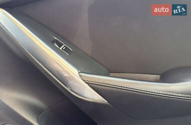 Седан Mazda 6 2015 в 