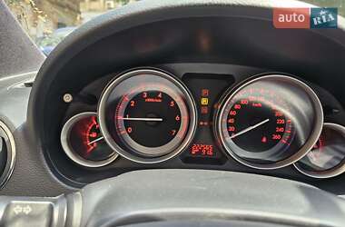 Седан Mazda 6 2010 в 