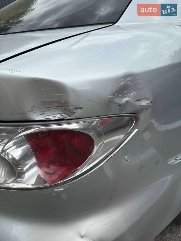 Лифтбек Mazda 6 2005 в Днепре