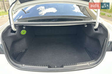 Седан Mazda 6 2014 в 