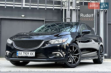 Седан Mazda 6 2014 в 