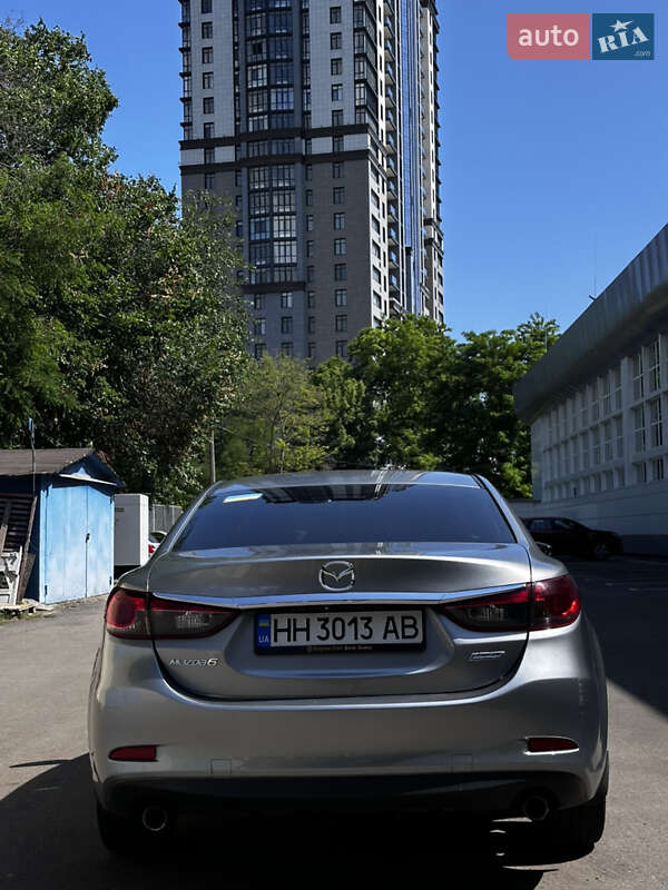 Седан Mazda 6 2013 в Киеве