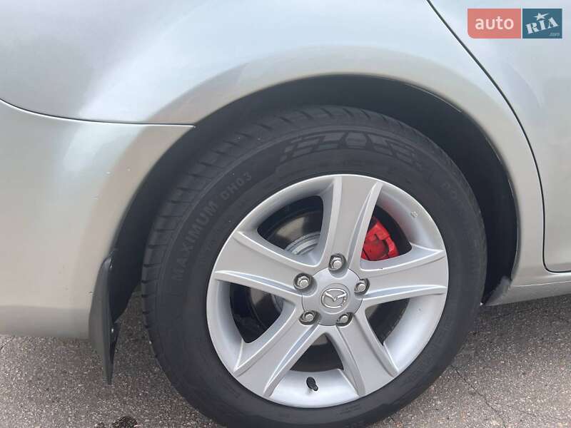 Универсал Mazda 6 2006 в Киеве