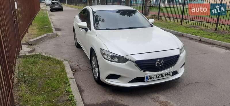 Седан Mazda 6 2016 в Киеве