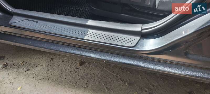 Седан Mazda 6 2005 в Снятине