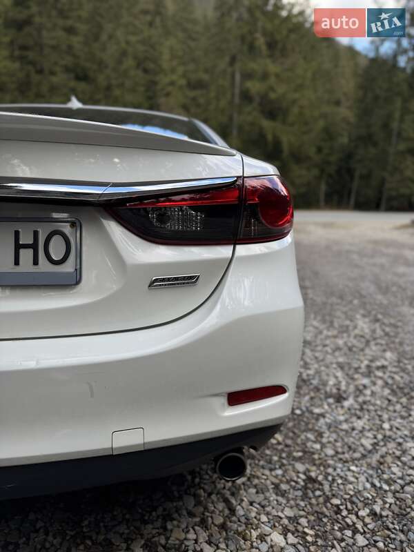 Седан Mazda 6 2013 в Ивано-Франковске