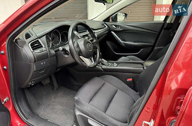 Седан Mazda 6 2015 в 