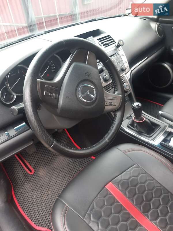 Седан Mazda 6 2009 в Христиновке