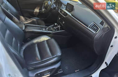 Седан Mazda 6 2016 в Тернополе