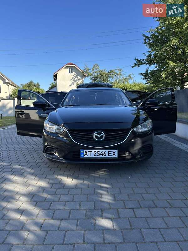 Седан Mazda 6 2015 в Ивано-Франковске