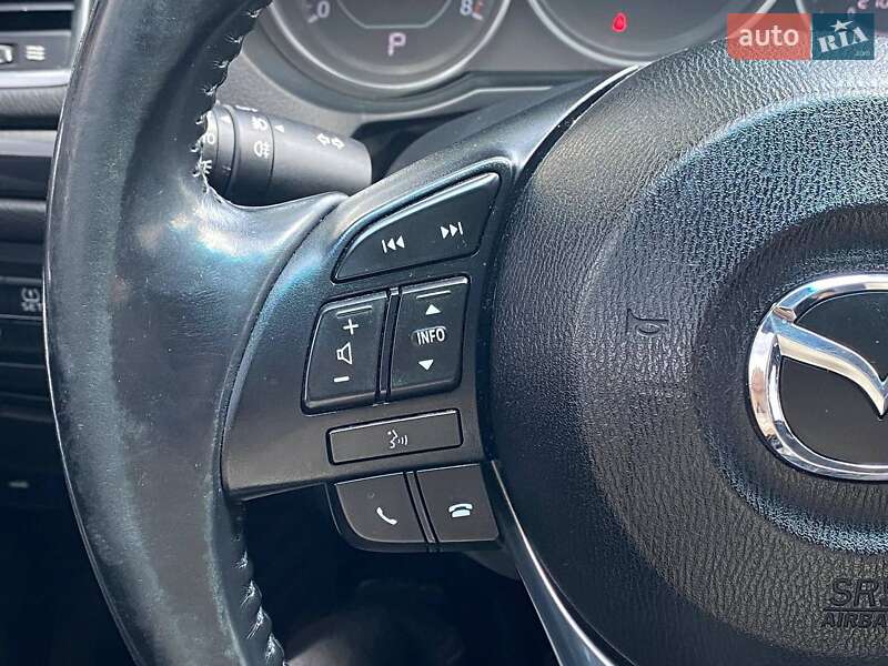 Седан Mazda 6 2014 в Киеве