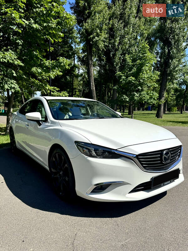 Седан Mazda 6 2016 в Києві