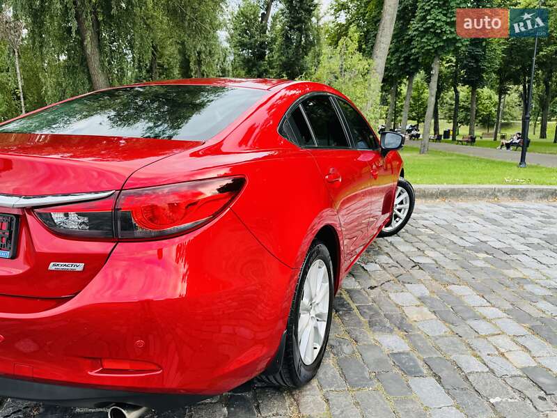 Седан Mazda 6 2017 в Киеве