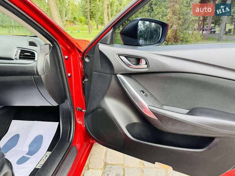 Седан Mazda 6 2017 в Киеве